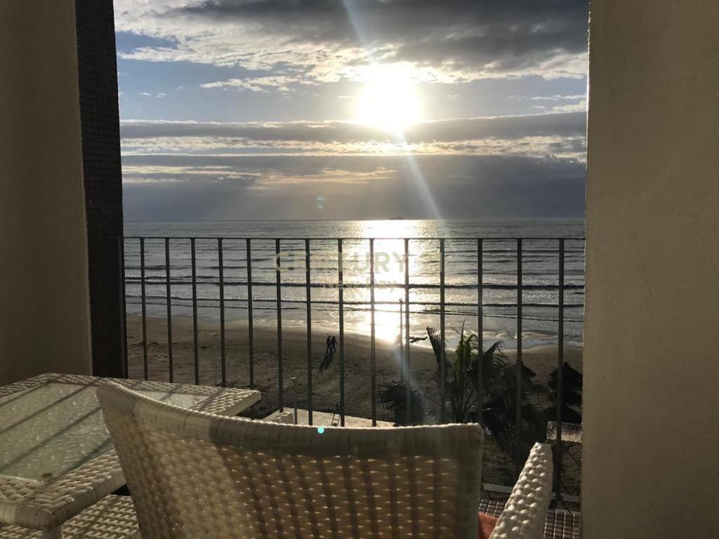 Sea View Apartment Durrës Extérieur photo